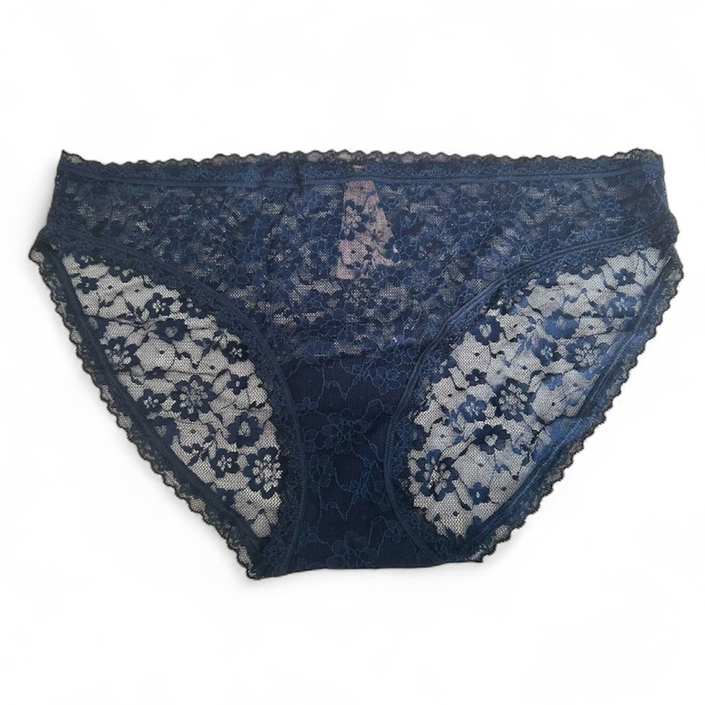 Victoria's Secret Navy Lace Fabric briefs panties sz XL nwt